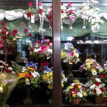 Doebel's Flowers - Florists Near Me - Clyde, Ohio