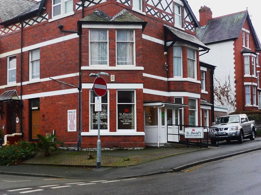 ST DAVID’S COMMERCIAL 17 Coed Pella Road, Colwyn Bay, Conwy, United