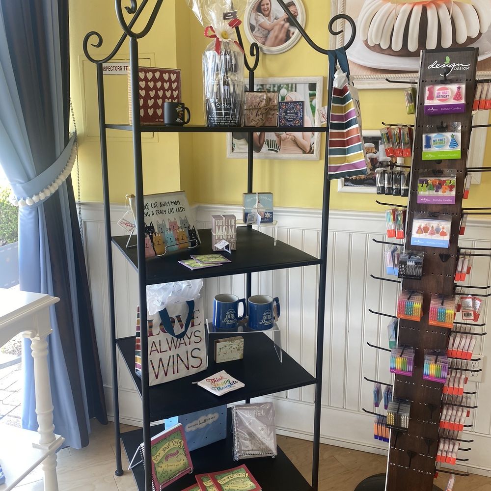 Nothing Bundt Cakes - Mini gift shop - Bakeries Near Me - Winter Park, Florida Nothing Bundt Cakes - Mini gift shop - Bakeries Near Me - Winter Park, Florida