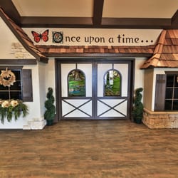Little Sunshine's Playhouse of Gilbert at Val Vista