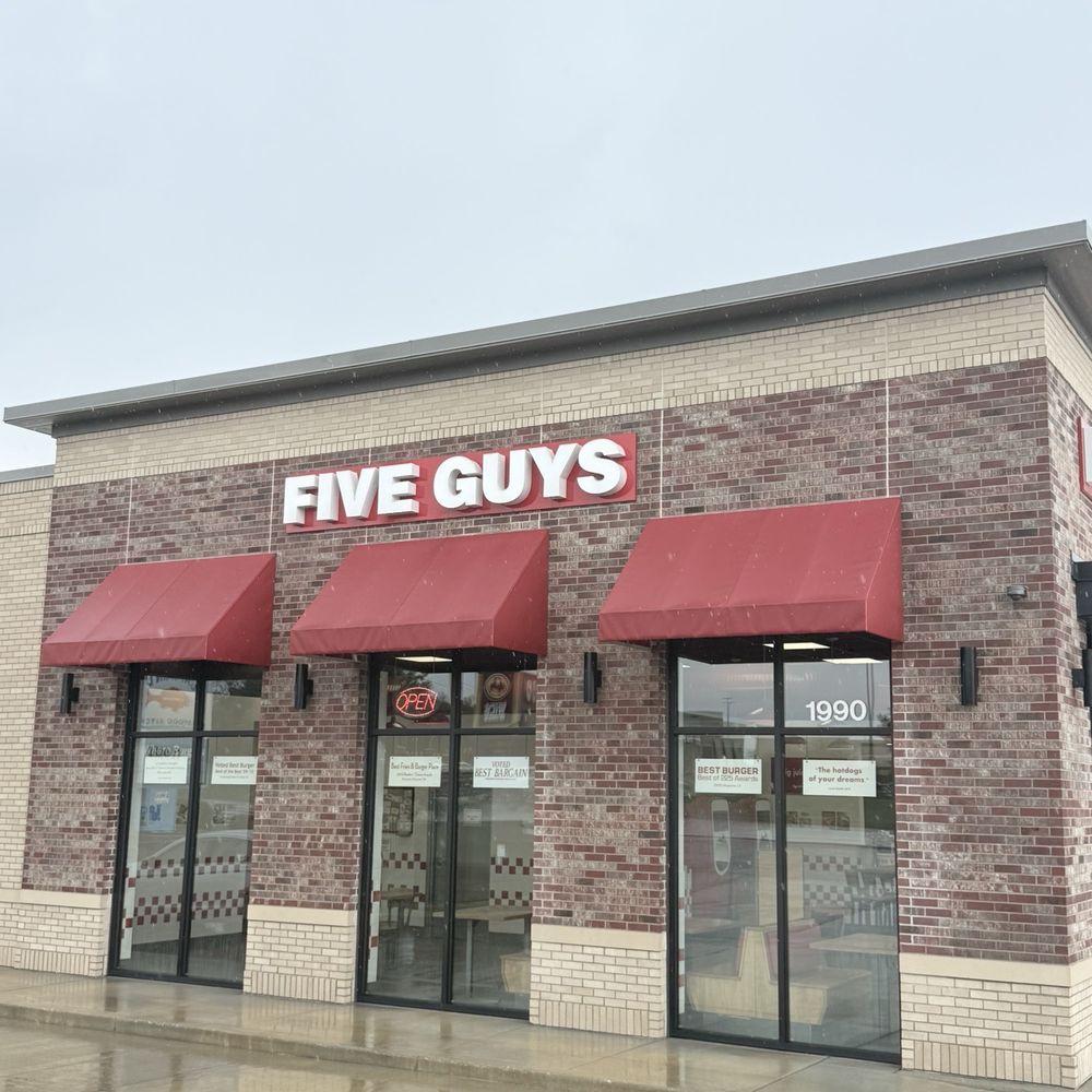Five Guys - Burgers Near Me - Edwardsville, Illinois