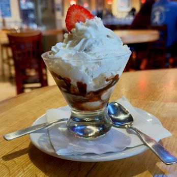 Capers Eat & Drink - New American Near Me - Campbell, California