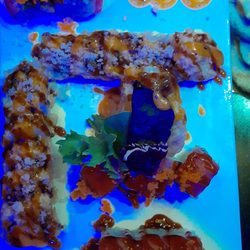 Ichibar - Holiday / Hella hot roll