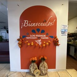 Los Primos Restaurant Y Taquería - Nicely decorated.