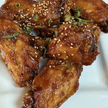 Hana Koa Brewing - Hawaiian Seoul wings! Delicious! - Breweries Near Me - Honolulu, Hawaii