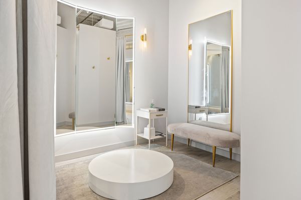 Inside Our Studio - At Alts, the experience is just as important as the results. Our studios are thoughtfully designed to offer a modern, luxurious, and welcoming environment where clients can feel relaxed, confident, and cared for.
Elegant, Minimal Design
Clean lines, soft lighting, and neutral tones create a calm, sophisticated space that reflects our commitment to precision and beauty in every detail.
Tailored for Comfort & Privacy
Each fitting room is spacious and private, allowing for a personalized and comfortable experience. Our studios are designed to give every client the attention they deserve—without distractions.
A Boutique Experience
From the curated decor to the impeccable service, our studios feel more like high-end fashion ateliers than typical tailor shops. It’s a place where craftsmanship meets comfort.
Explore the images in this portfolio to get a glimpse of our New York City locations and see what makes the Alts experience unlike any other. Inside Our Studio - At Alts, the experience is just as important as the results. Our studios are thoughtfully designed to offer a modern, luxurious, and welcoming environment where clients can feel relaxed, confident, and cared for.
Elegant, Minimal Design
Clean lines, soft lighting, and neutral tones create a calm, sophisticated space that reflects our commitment to precision and beauty in every detail.
Tailored for Comfort & Privacy
Each fitting room is spacious and private, allowing for a personalized and comfortable experience. Our studios are designed to give every client the attention they deserve—without distractions.
A Boutique Experience
From the curated decor to the impeccable service, our studios feel more like high-end fashion ateliers than typical tailor shops. It’s a place where craftsmanship meets comfort.
Explore the images in this portfolio to get a glimpse of our New York City locations and see what makes the Alts experience unlike any other.
