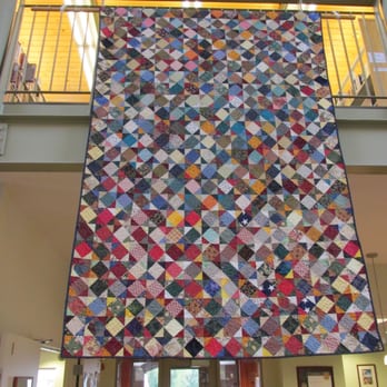 Skidompha Public Library - Another quilt - Libraries Near Me - Damariscotta, Maine