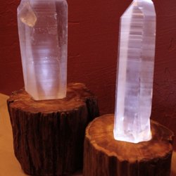 Apu Shasta Shiatsu - Custom Crystal Light stands made by the owner..