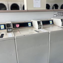 Suds City Laundromat