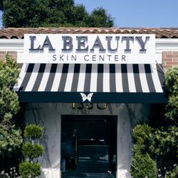 LA Beauty Skin Center - The perfect blend of elegance and expertise.
