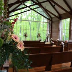 Graceland's Chapel in the Woods - The Chapel in the Woods can be decorated as much or as little as you'd like.