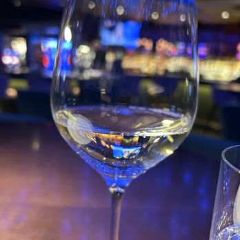One Steakhouse - Wine..pour from a bottle - Steakhouses Near Me - Las Vegas, Nevada One Steakhouse - Wine..pour from a bottle - Steakhouses Near Me - Las Vegas, Nevada