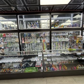 High Cloud #4 - Tobacco Shops Near Me - Long Beach, California High Cloud #4 - Tobacco Shops Near Me - Long Beach, California
