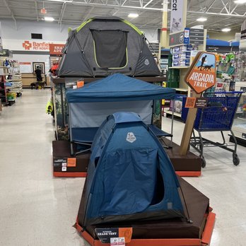 PetSmart - Pet Training Near Me - Destin, Florida