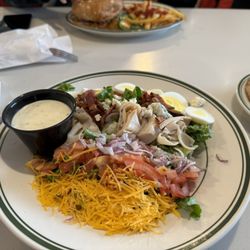 Gunther Toody's - Cobb salad