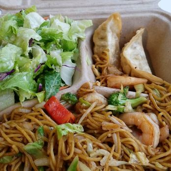 Joy Bento - Shrimp yakisoba with side salad. - Sushi Bars Near Me - Seattle, Washington Joy Bento - Shrimp yakisoba with side salad. - Sushi Bars Near Me - Seattle, Washington