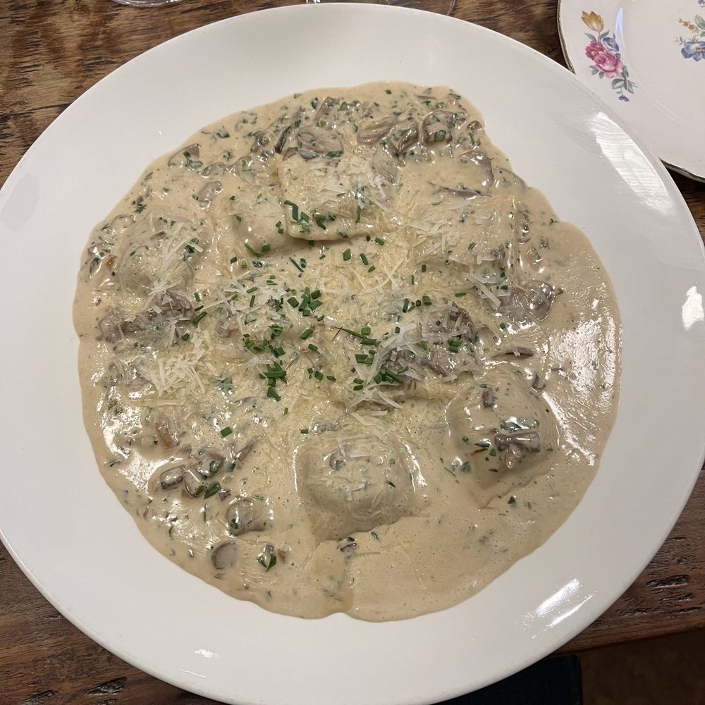 Sonoma Wine Shop & La Bodega Kitchen - Wild Morel & Artichoke Ravioli. - Vegetarian Near Me - Sebastopol, California Sonoma Wine Shop & La Bodega Kitchen - Wild Morel & Artichoke Ravioli. - Vegetarian Near Me - Sebastopol, California