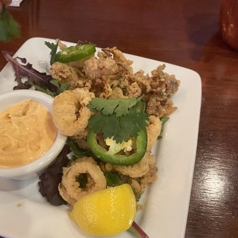 Marathon On the Square - Crispy Calamari - New American Near Me - Philadelphia, Pennsylvania Marathon On the Square - Crispy Calamari - New American Near Me - Philadelphia, Pennsylvania