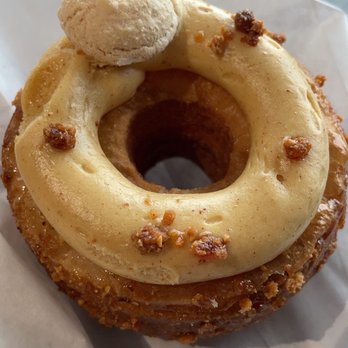 Cremcrittos - Bakeries Near Me - McKinney, Texas