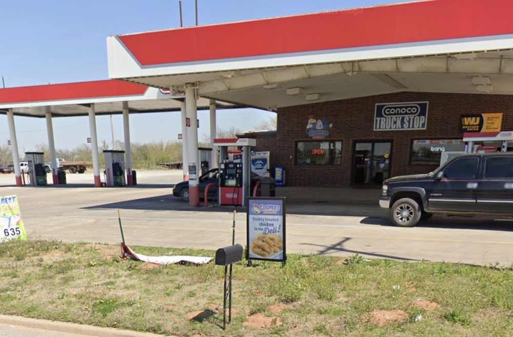 BRONCO TRUCK STOP Updated January 2025 3505 S 4th St, Chickasha
