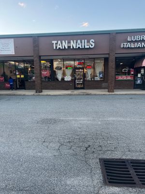 charlie's tobacco outlet high point nc Charlie's Tobacco Outlet, 2531 Eastchester Dr, High Point, NC 27265, US