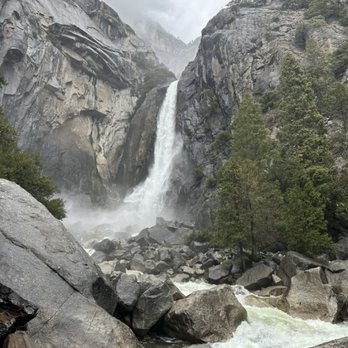 Yosemite Falls - Hiking Near Me - Yosemite, California