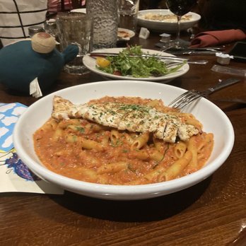Vesuvio's Ristorante - Penne vodka with grilled chicken - Italian Near Me - Newburgh, New York Vesuvio's Ristorante - Penne vodka with grilled chicken - Italian Near Me - Newburgh, New York