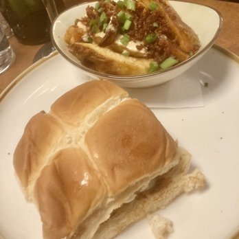 Common Restaurant  - Kings Lobster & Shrimp Roll and Loaded Pub Fries - Cocktail Bars Near Me - Savannah, Georgia