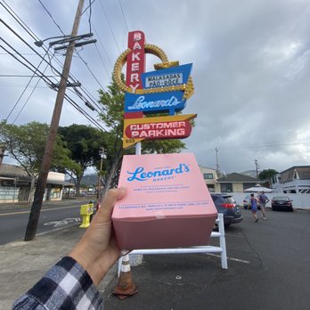 Leonard's Bakery - Bakeries Near Me - Honolulu, Hawaii Leonard's Bakery - Bakeries Near Me - Honolulu, Hawaii