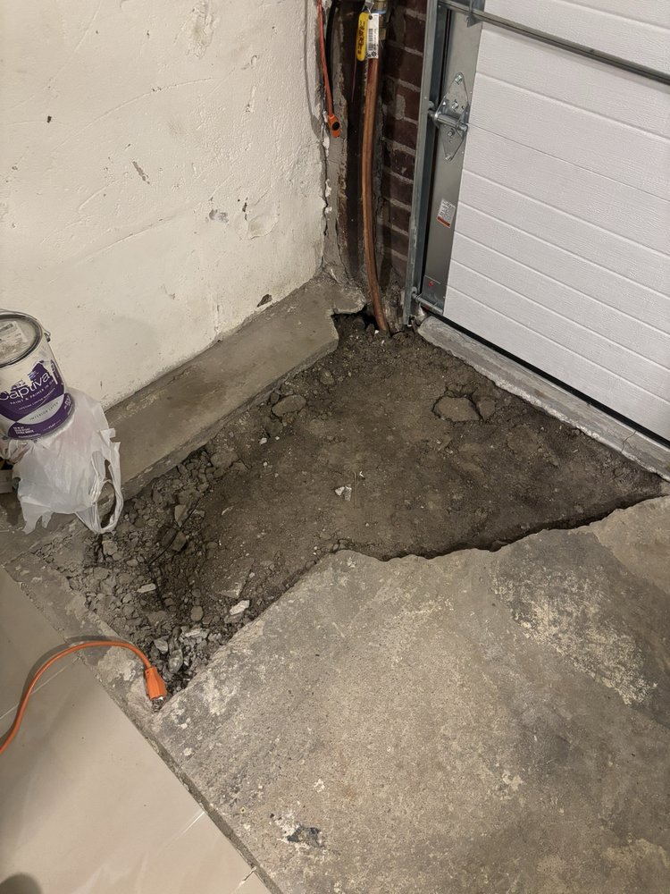 Slide of Harris Water Main & Sewer Contractors