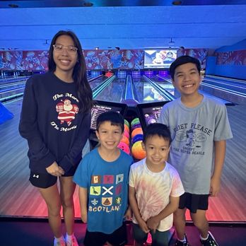 Aiea Bowl - Bowling Near Me - Aiea, Hawaii