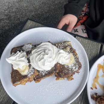 Brunch House - Banana Bread French Toast - AMAZING - Breakfast & Brunch Near Me - Muskegon, Michigan