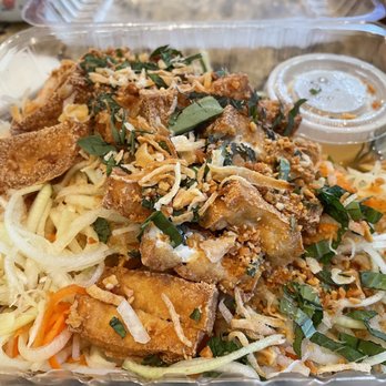Pho Day - papaya salad with tofu - Vietnamese Near Me - San Francisco, California Pho Day - papaya salad with tofu - Vietnamese Near Me - San Francisco, California