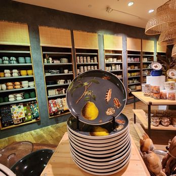 Anthropologie - Women's Clothing Near Me - Miami, Florida Anthropologie - Women's Clothing Near Me - Miami, Florida