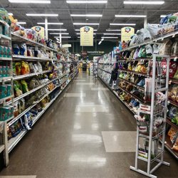 Hannaford Supermarkets - Hannaford Kingston NY. Clean, spacious, and well kept.