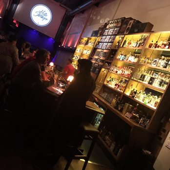 Hello Stranger - Bars Near Me - Oakland, California