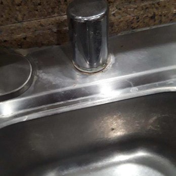 Bedazzling Cleaning - Dirty kitchen sink - Home Cleaning Near Me