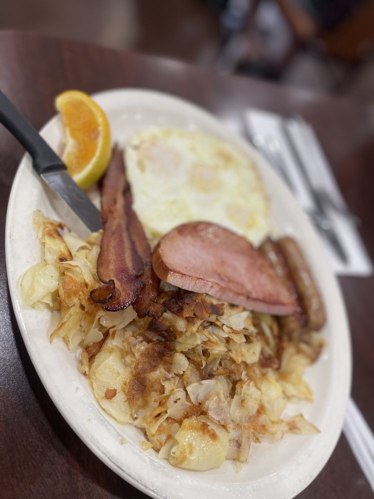 FAMILY HOUSE OF PANCAKES Updated August 2024 207 Photos & 117