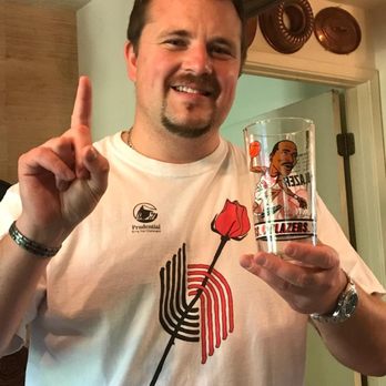 Laundry - Commemorative glasses and Blazer T-shirts from 91-92, 92-93, 93-94 Blazer NBA seasons. Awesome! - Used, Vintage & Consignment Near Me - Portland, Oregon Laundry - Commemorative glasses and Blazer T-shirts from 91-92, 92-93, 93-94 Blazer NBA seasons. Awesome! - Used, Vintage & Consignment Near Me - Portland, Oregon