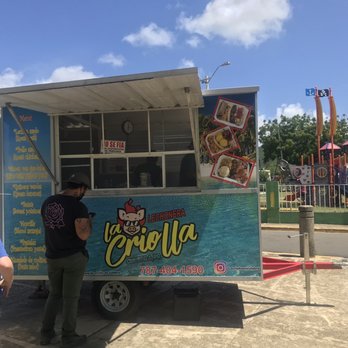 Lechonera La Criolla - Cajun/Creole Near Me - Culebra, Puerto Rico