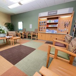 Kaiser Permanente Vision Essentials Optical Center - Santa Clara - Inside waiting area