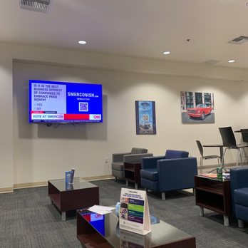 Serramonte Ford - Waiting room - Car Dealers Near Me - Colma, California Serramonte Ford - Waiting room - Car Dealers Near Me - Colma, California