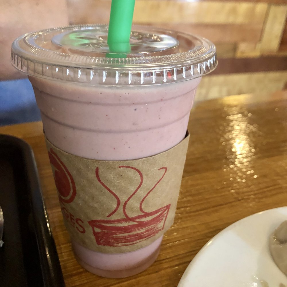Bridges Nepali Cuisine - Northside - strawberry banana lassi - Himalayan/Nepalese Near Me - Cincinnati, Ohio Bridges Nepali Cuisine - Northside - strawberry banana lassi - Himalayan/Nepalese Near Me - Cincinnati, Ohio