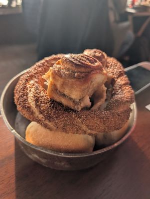 Emirgan Sütiş by null