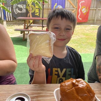 3rd Coast BBQ - Happy patrons - Barbeque Near Me - Spring, Texas 3rd Coast BBQ - Happy patrons - Barbeque Near Me - Spring, Texas