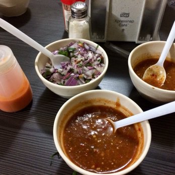 Tacos Los Chileros - Salsa - Tacos Near Me - Monterrey, NLE