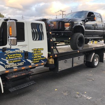 Sanchez Towing - Towing Near Me - Villa Park, Illinois Sanchez Towing - Towing Near Me - Villa Park, Illinois