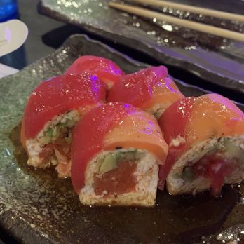 Sushi Okoku - Candy Cane Roll - Sushi Bars Near Me - Riverside, California Sushi Okoku - Candy Cane Roll - Sushi Bars Near Me - Riverside, California