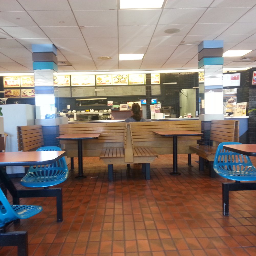 Zippy's Nimitz - Diners Near Me - Honolulu, Hawaii