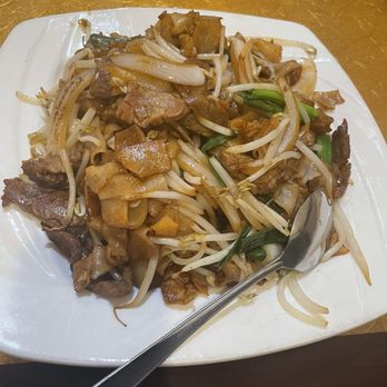 Ting Wong Restaurant - Beef Chow Fun - Noodles Near Me - Philadelphia, Pennsylvania Ting Wong Restaurant - Beef Chow Fun - Noodles Near Me - Philadelphia, Pennsylvania